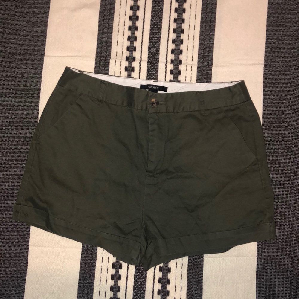 High Waisted Chino Shorts- Olive